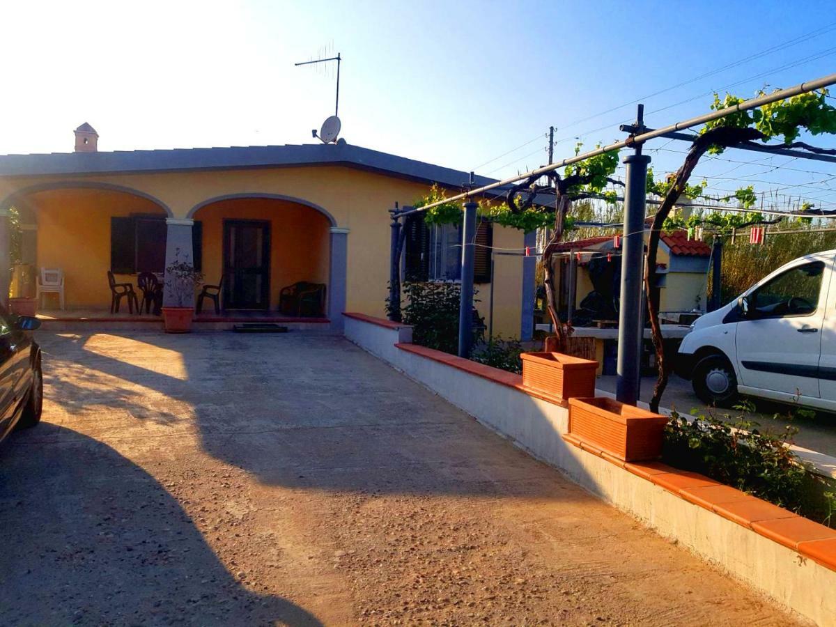 אורוסיי Villetta Su Barrali מראה חיצוני תמונה